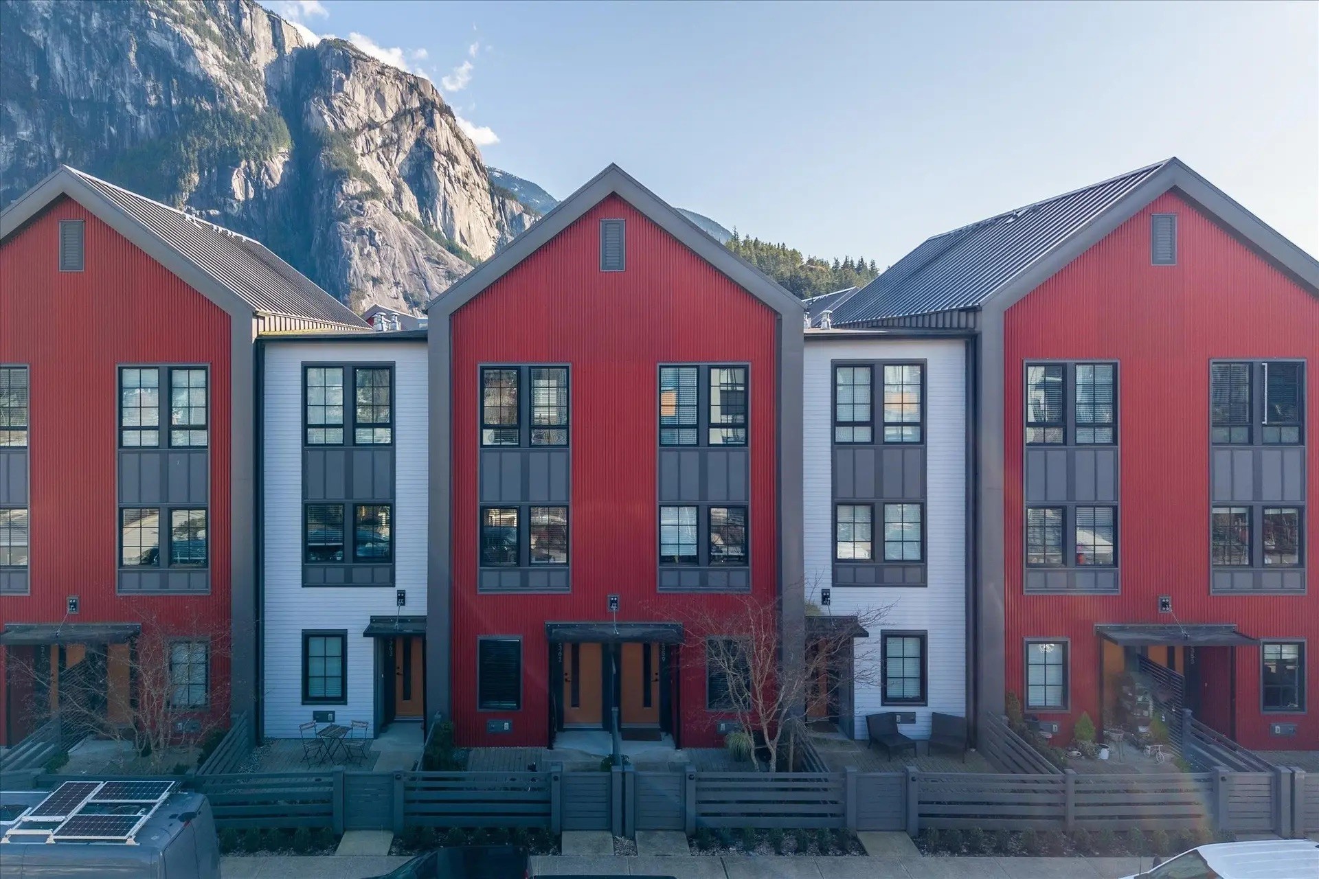 1361 Marinaside Place - 1