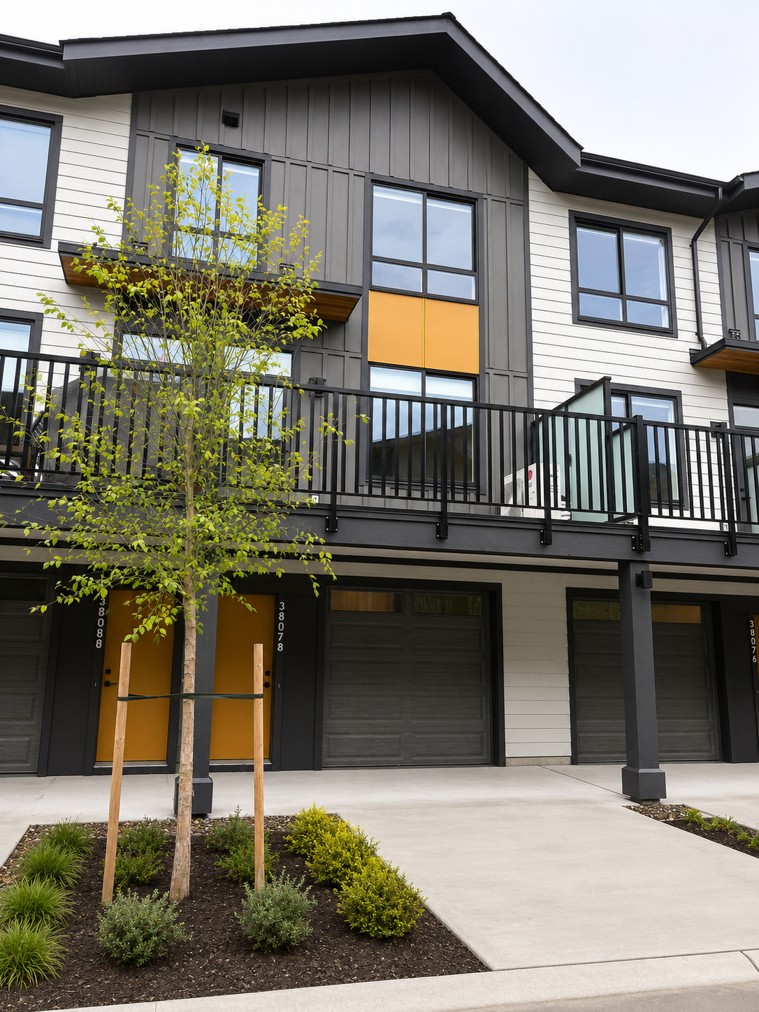 38078 Helm Way - 1