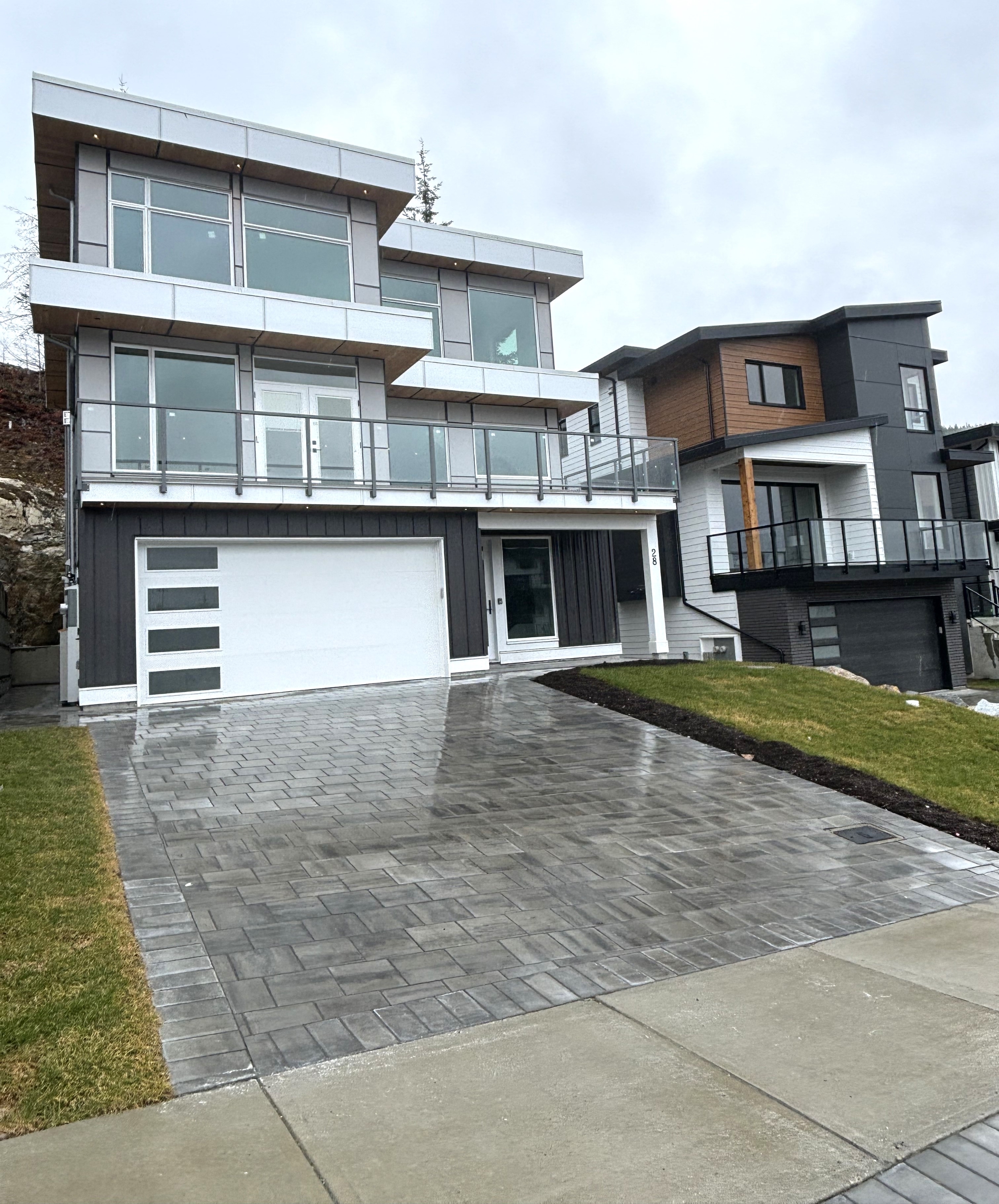 #28 3385 Mamquam Rd - 1
